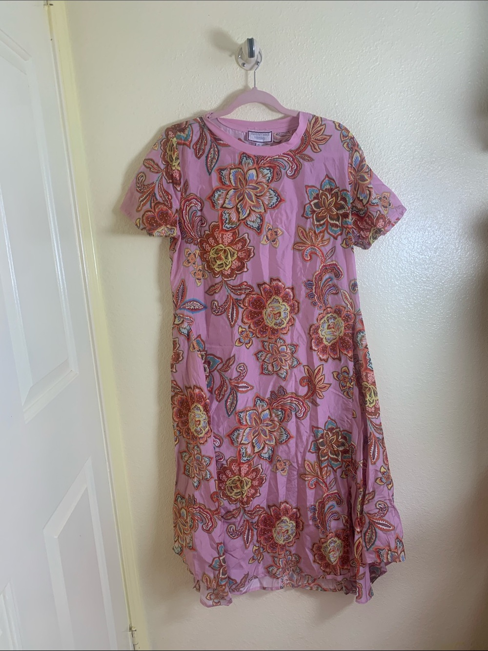 NWT Johnny Was Lilac Floral Embroidered Short-Sleeve Chemise, Size M